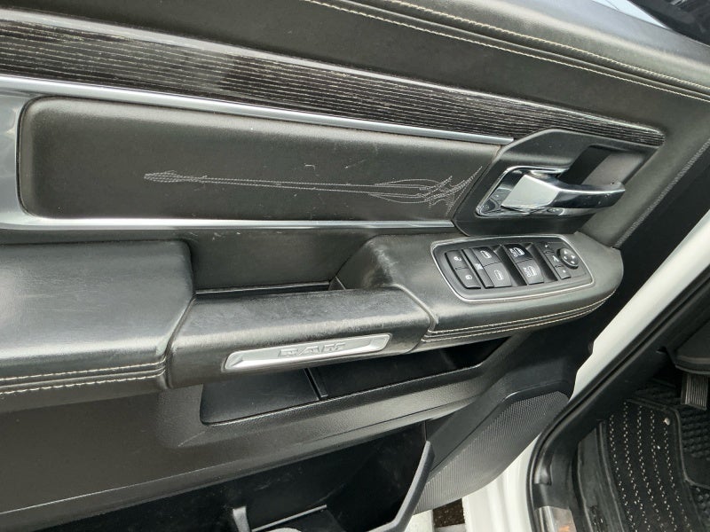 2018 RAM 3500 Limited Mega Cab 4x4 6'4' Box