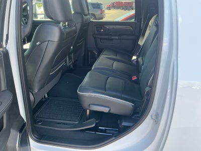 2027 RAM Ram 3500 RAM 3500 LIMITED MEGA CAB 4X4 6'4' BOX