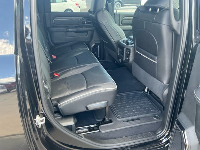 2027 RAM Ram 3500 RAM 3500 LIMITED MEGA CAB 4X4 6'4' BOX