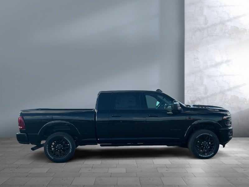 2027 RAM Ram 3500 RAM 3500 LIMITED MEGA CAB 4X4 6'4' BOX