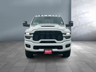 2026 RAM Ram 2500 RAM 2500 BLACK EXPRESS CREW CAB 4X4 6'4' BOX
