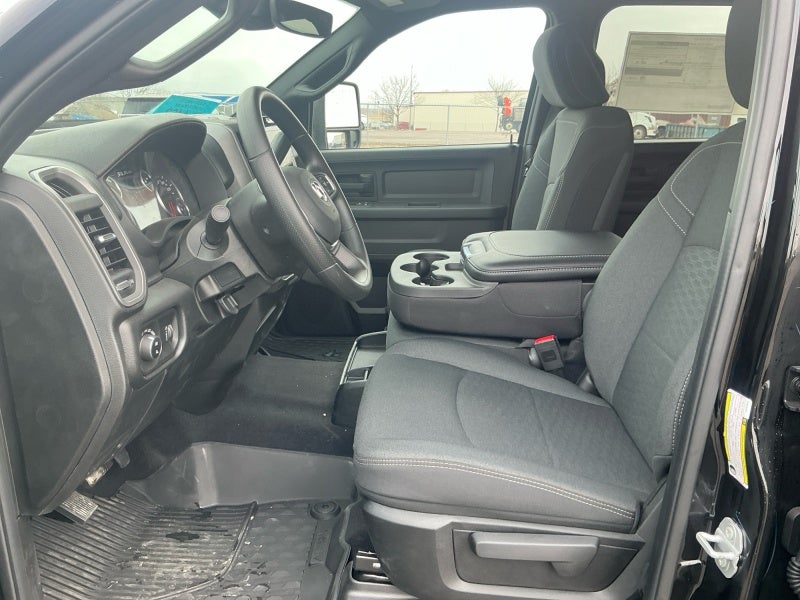 2026 RAM Ram 2500 RAM 2500 WARLOCK CREW CAB 4X4 6'4' BOX