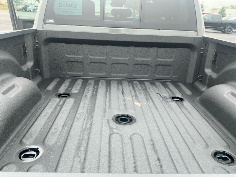 2027 RAM Ram 2500 RAM 2500 BLACK EXPRESS CREW CAB 4X4 6'4' BOX