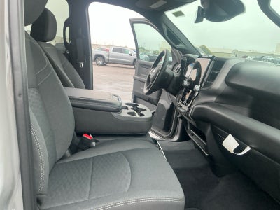 2027 RAM Ram 2500 RAM 2500 BLACK EXPRESS CREW CAB 4X4 6'4' BOX
