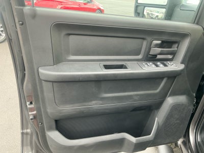 2026 RAM Ram 2500 RAM 2500 BLACK EXPRESS CREW CAB 4X4 6'4' BOX