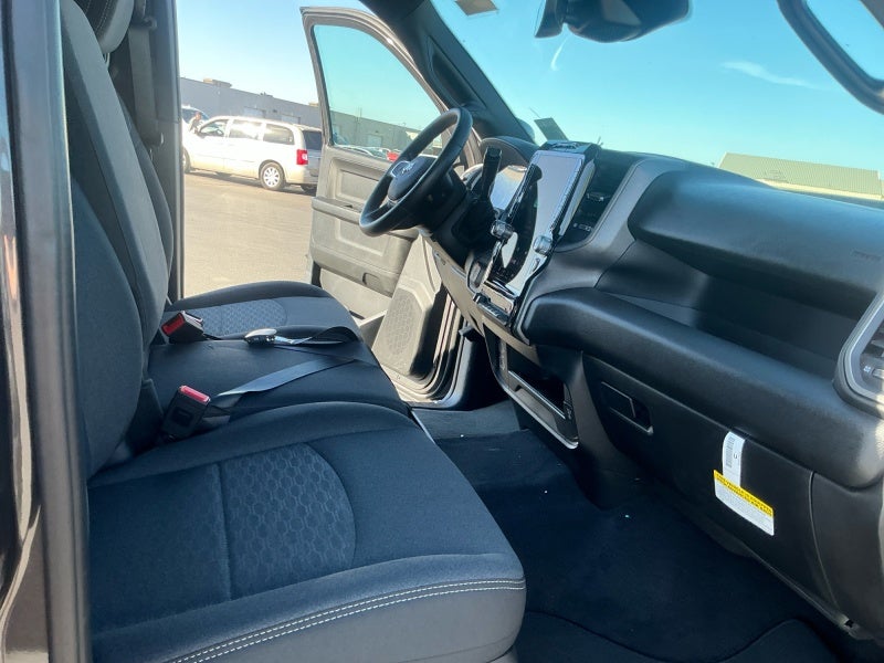 2027 RAM Ram 2500 RAM 2500 BLACK EXPRESS CREW CAB 4X4 6'4' BOX