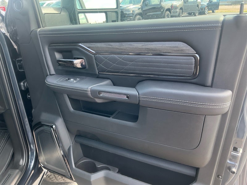 2026 RAM Ram 2500 RAM 2500 LIMITED CREW CAB 4X4 6'4' BOX