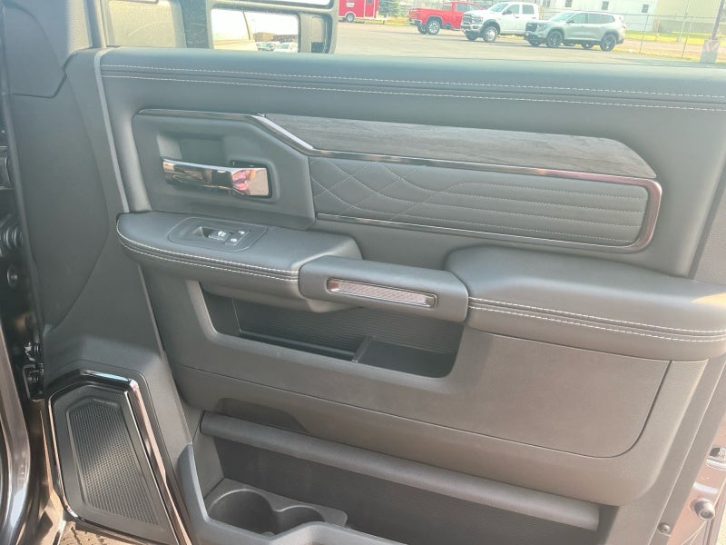 2026 RAM Ram 2500 RAM 2500 LIMITED CREW CAB 4X4 6'4' BOX