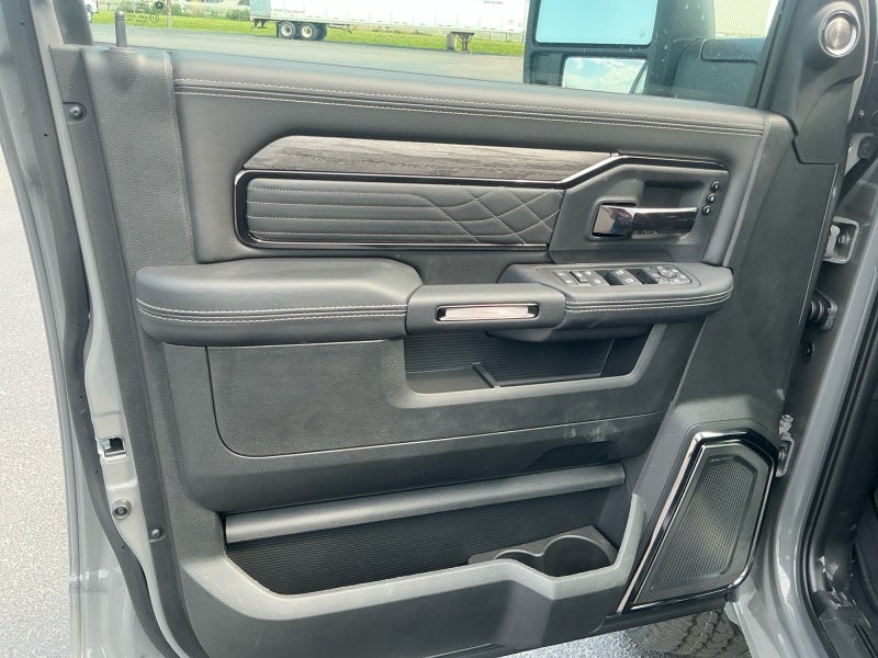 2026 RAM Ram 2500 RAM 2500 LIMITED CREW CAB 4X4 6'4' BOX