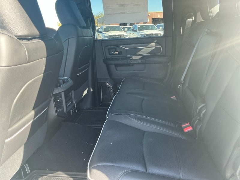 2027 RAM Ram 2500 RAM 2500 LIMITED MEGA CAB 4X4 6'4' BOX