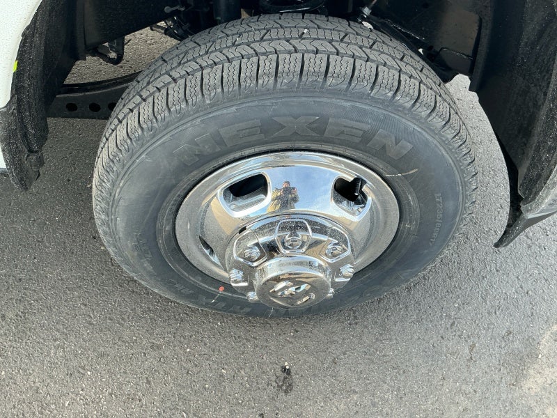 2026 RAM Ram 3500 RAM 3500 TRADESMAN CREW CAB 4X4 8' BOX