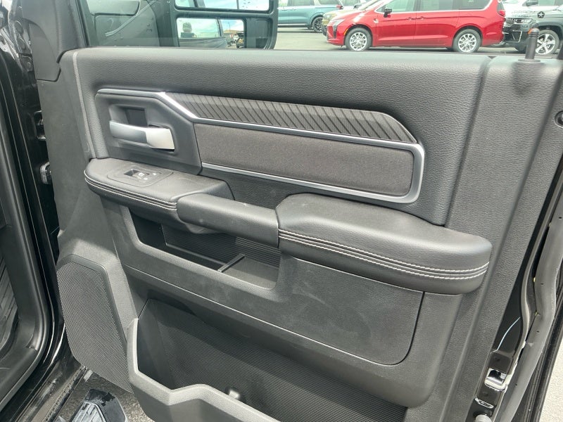 2026 RAM Ram 3500 RAM 3500 BIG HORN CREW CAB 4X4 8' BOX