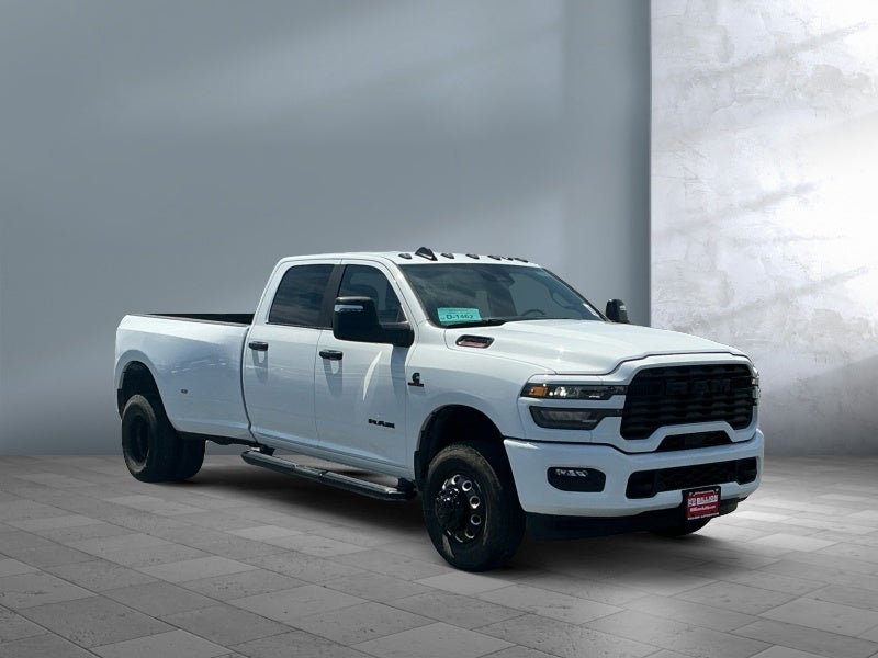 2026 RAM Ram 3500 RAM 3500 BIG HORN CREW CAB 4X4 8' BOX