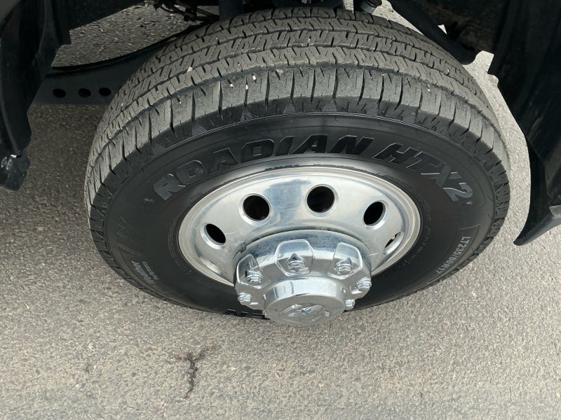 2022 RAM 3500 Laramie Crew Cab 4x4 8' Box