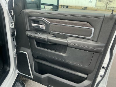 2026 RAM Ram 3500 RAM 3500 LARAMIE CREW CAB 4X4 8' BOX