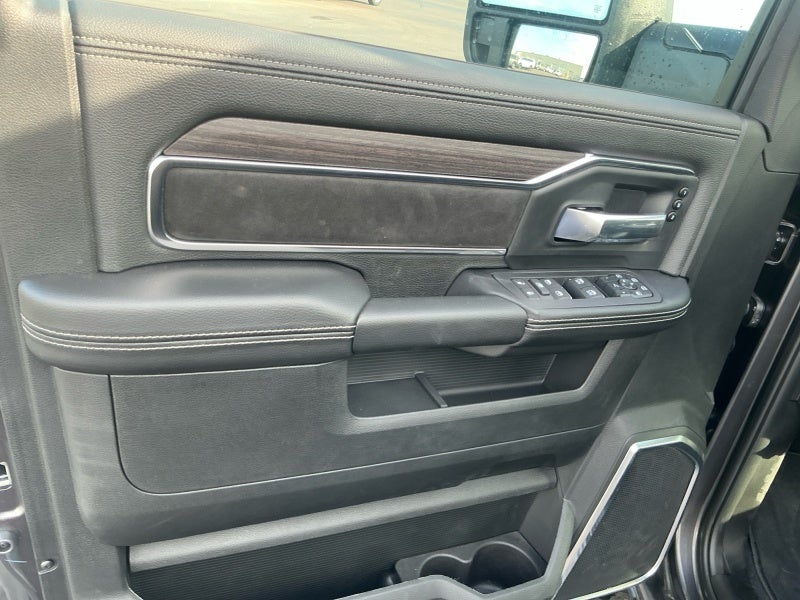 2026 RAM Ram 3500 RAM 3500 LARAMIE MEGA CAB 4X4 6'4' BOX