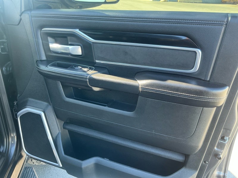 2020 RAM 3500 Laramie Mega Cab 4x4 6'4' Box