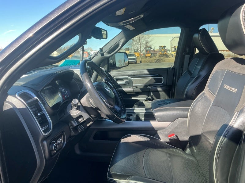 2020 RAM 3500 Laramie Mega Cab 4x4 6'4' Box