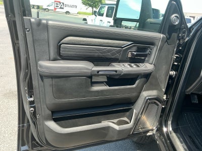 2026 RAM Ram 3500 RAM 3500 LIMITED CREW CAB 4X4 8' BOX