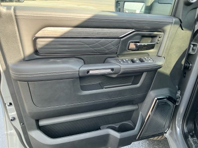 2026 RAM 3500 RAM 3500 LIMITED CREW CAB 4X4 8' BOX