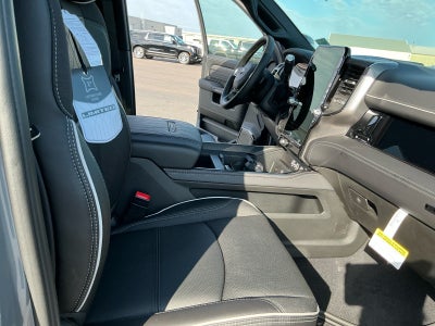 2026 RAM 3500 RAM 3500 LIMITED CREW CAB 4X4 8' BOX