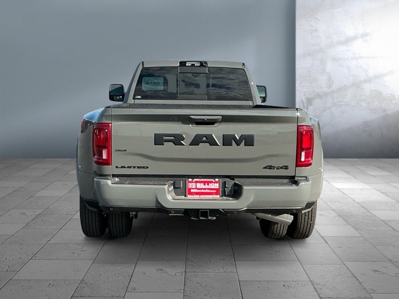 2026 RAM 3500 RAM 3500 LIMITED CREW CAB 4X4 8' BOX