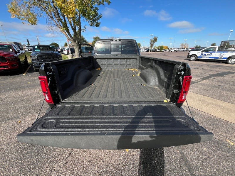 2026 RAM Ram 3500 RAM 3500 LIMITED CREW CAB 4X4 8' BOX