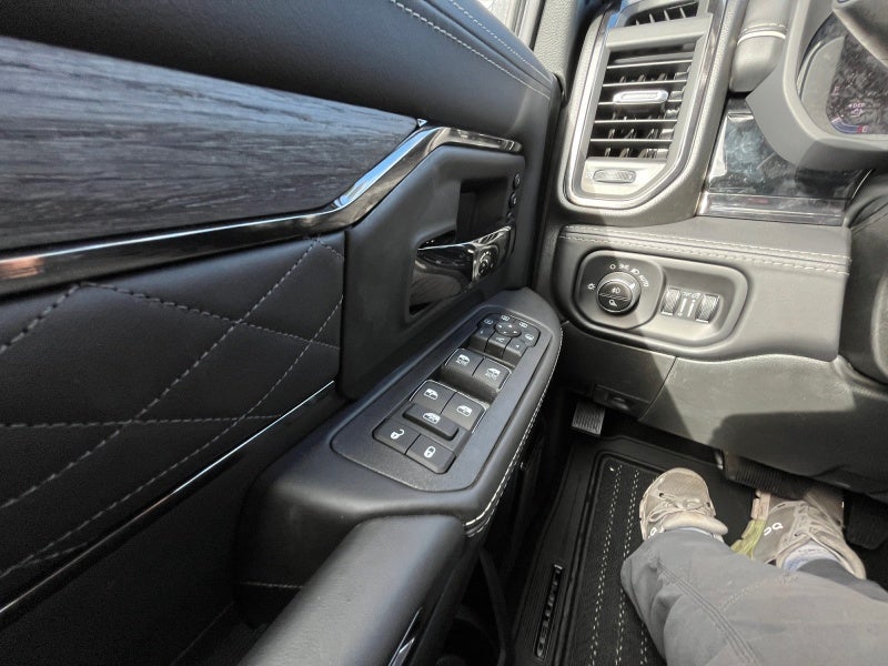 2026 RAM Ram 3500 RAM 3500 LIMITED CREW CAB 4X4 8' BOX