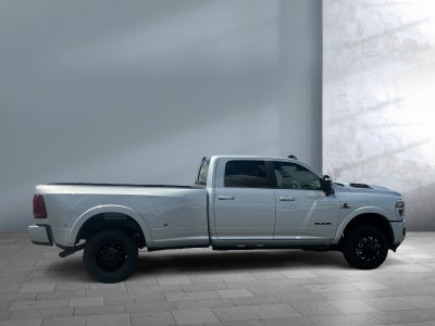 2026 RAM Ram 3500 RAM 3500 LIMITED CREW CAB 4X4 8' BOX
