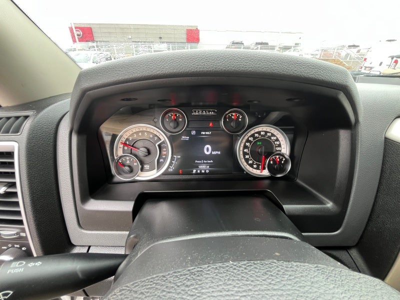 2017 RAM 1500 Big Horn Crew Cab 4x4 5'7' Box