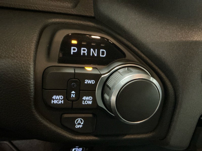 2025 RAM 1500 Tradesman Crew Cab 4x4 5'7' Box