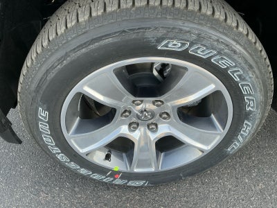 2025 RAM 1500 Tradesman Crew Cab 4x4 5'7' Box