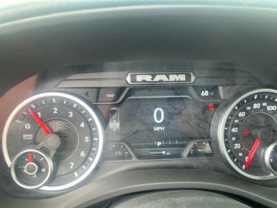 2026 RAM Ram 1500 RAM 1500 EXPRESS CREW CAB 4X4 5'7' BOX