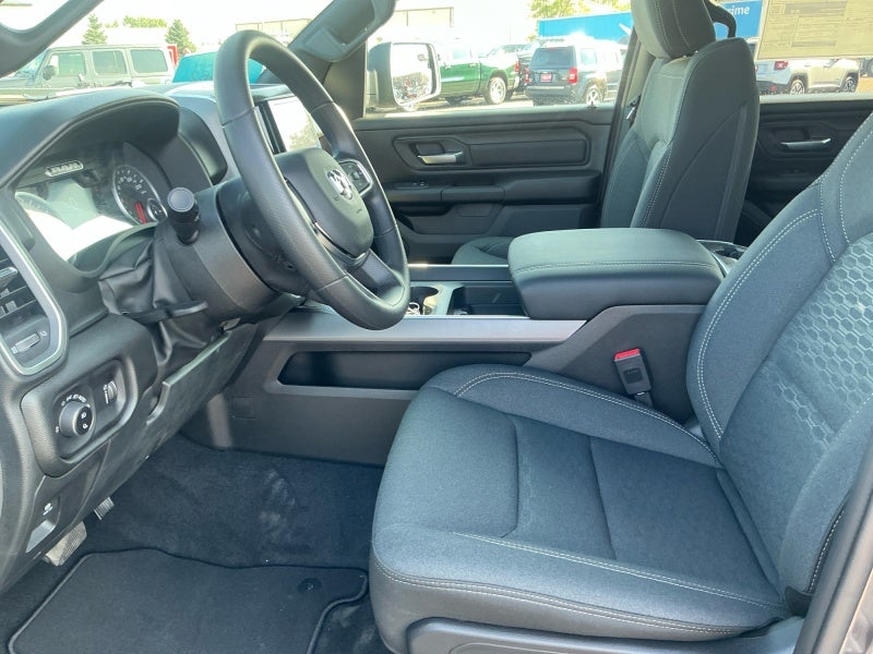 2026 RAM 1500 RAM 1500 EXPRESS CREW CAB 4X4 5'7' BOX