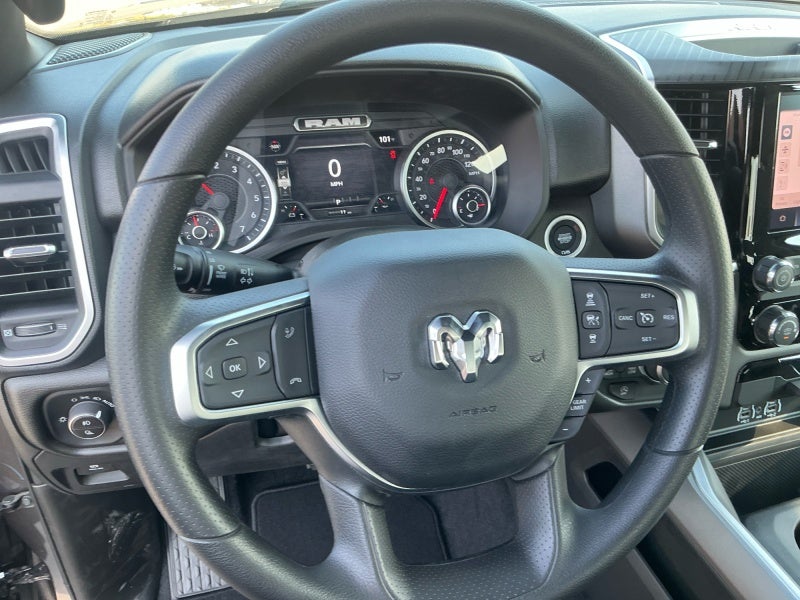 2026 RAM 1500 RAM 1500 EXPRESS CREW CAB 4X4 5'7' BOX