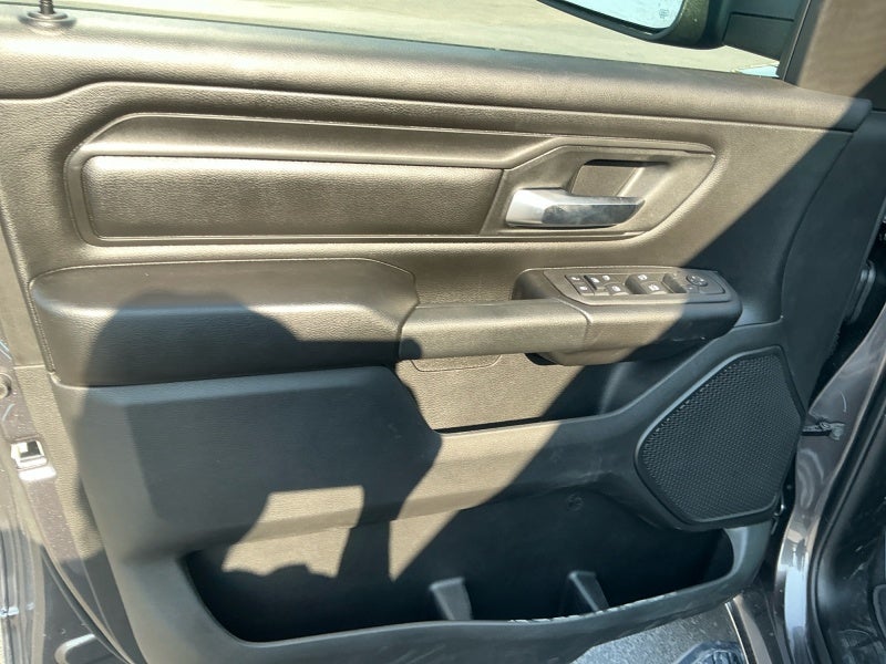 2026 RAM 1500 RAM 1500 EXPRESS CREW CAB 4X4 5'7' BOX