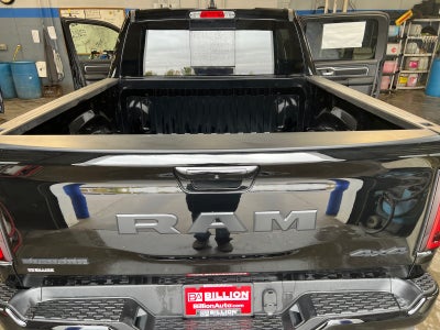 2025 RAM Ram 1500 RAM 1500 BIG HORN CREW CAB 4X4 5'7' BOX