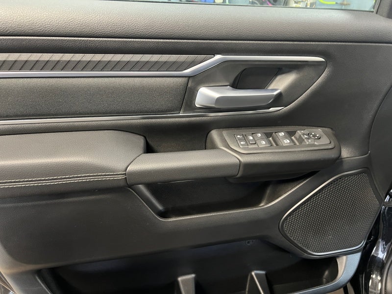 2025 RAM Ram 1500 RAM 1500 BIG HORN CREW CAB 4X4 5'7' BOX