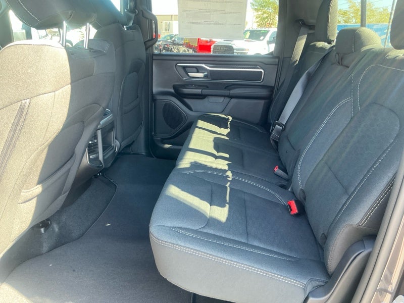 2027 RAM Ram 1500 RAM 1500 BIG HORN CREW CAB 4X4 5'7' BOX