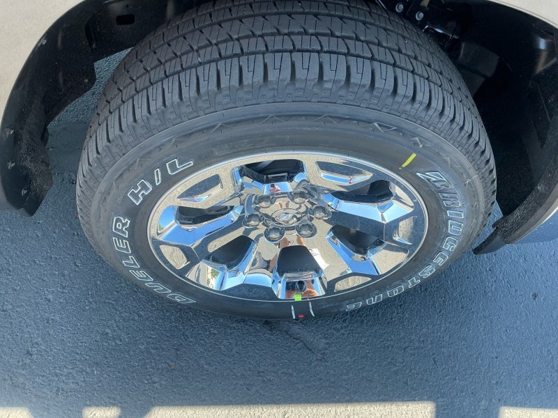 2027 RAM Ram 1500 RAM 1500 BIG HORN CREW CAB 4X4 5'7' BOX