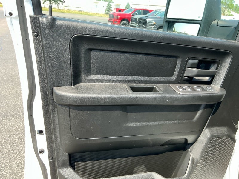 2026 RAM 2500 RAM 2500 TRADESMAN CREW CAB 4X4 6'4' BOX