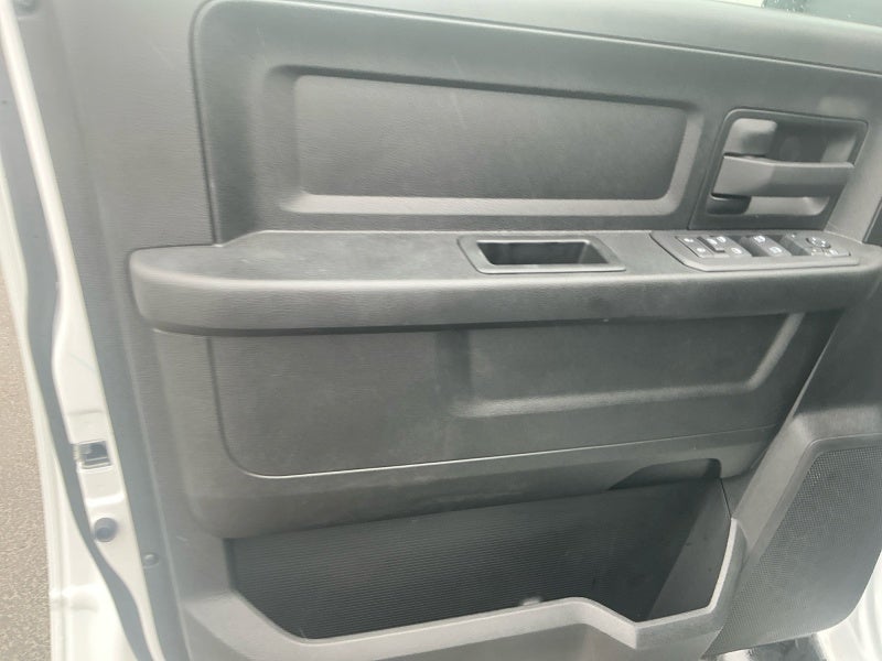 2026 RAM 2500 RAM 2500 TRADESMAN CREW CAB 4X4 6'4' BOX