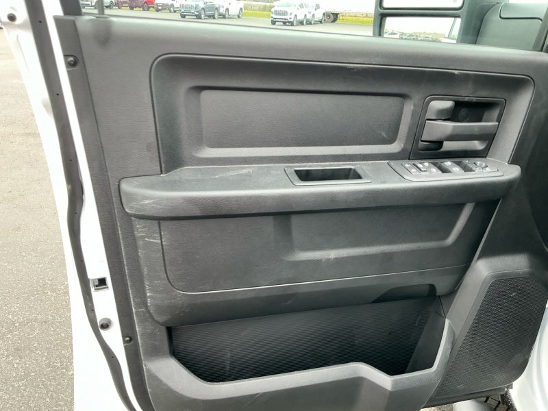 2026 RAM 2500 RAM 2500 TRADESMAN CREW CAB 4X4 6'4' BOX