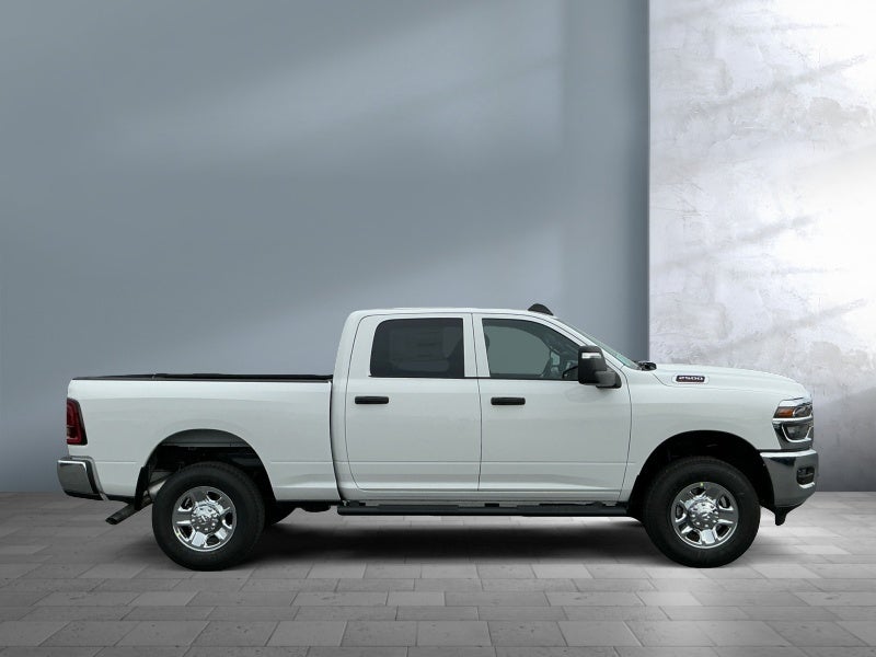 2026 RAM 2500 RAM 2500 TRADESMAN CREW CAB 4X4 6'4' BOX
