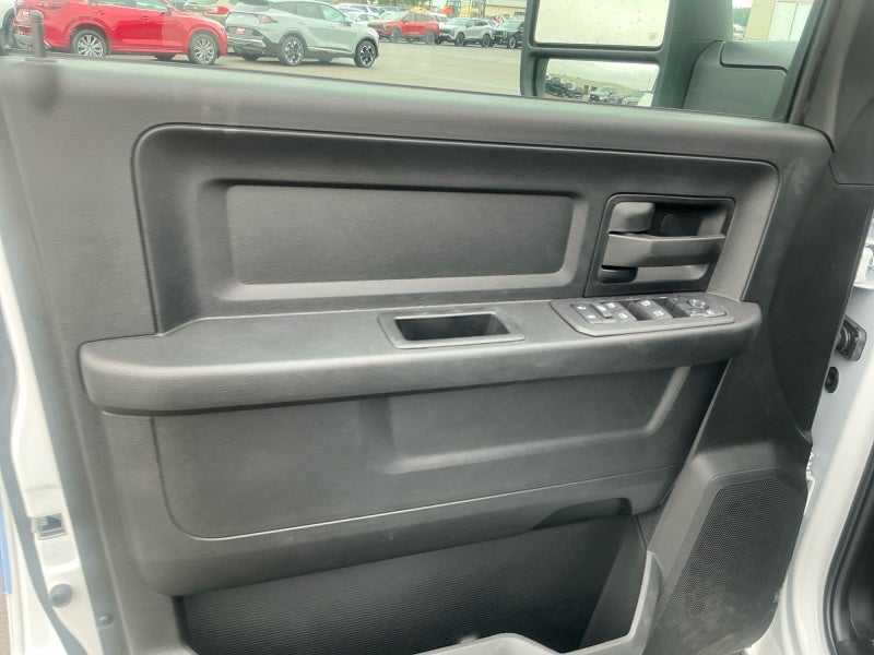 2026 RAM 2500 RAM 2500 TRADESMAN CREW CAB 4X4 6'4' BOX
