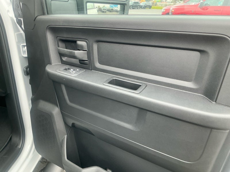 2026 RAM 2500 RAM 2500 TRADESMAN CREW CAB 4X4 6'4' BOX