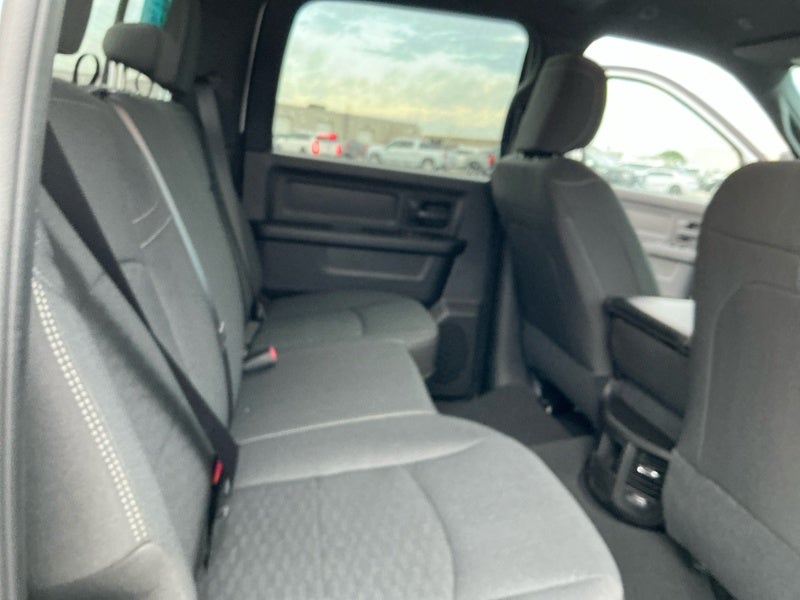 2027 RAM Ram 2500 RAM 2500 TRADESMAN CREW CAB 4X4 6'4' BOX