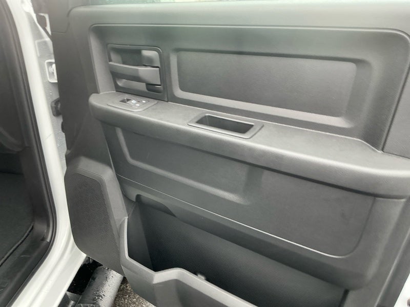 2027 RAM Ram 2500 RAM 2500 TRADESMAN CREW CAB 4X4 6'4' BOX