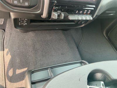 2026 RAM 2500 RAM 2500 TRADESMAN CREW CAB 4X4 6'4' BOX