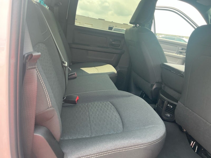 2026 RAM 2500 RAM 2500 TRADESMAN CREW CAB 4X4 6'4' BOX
